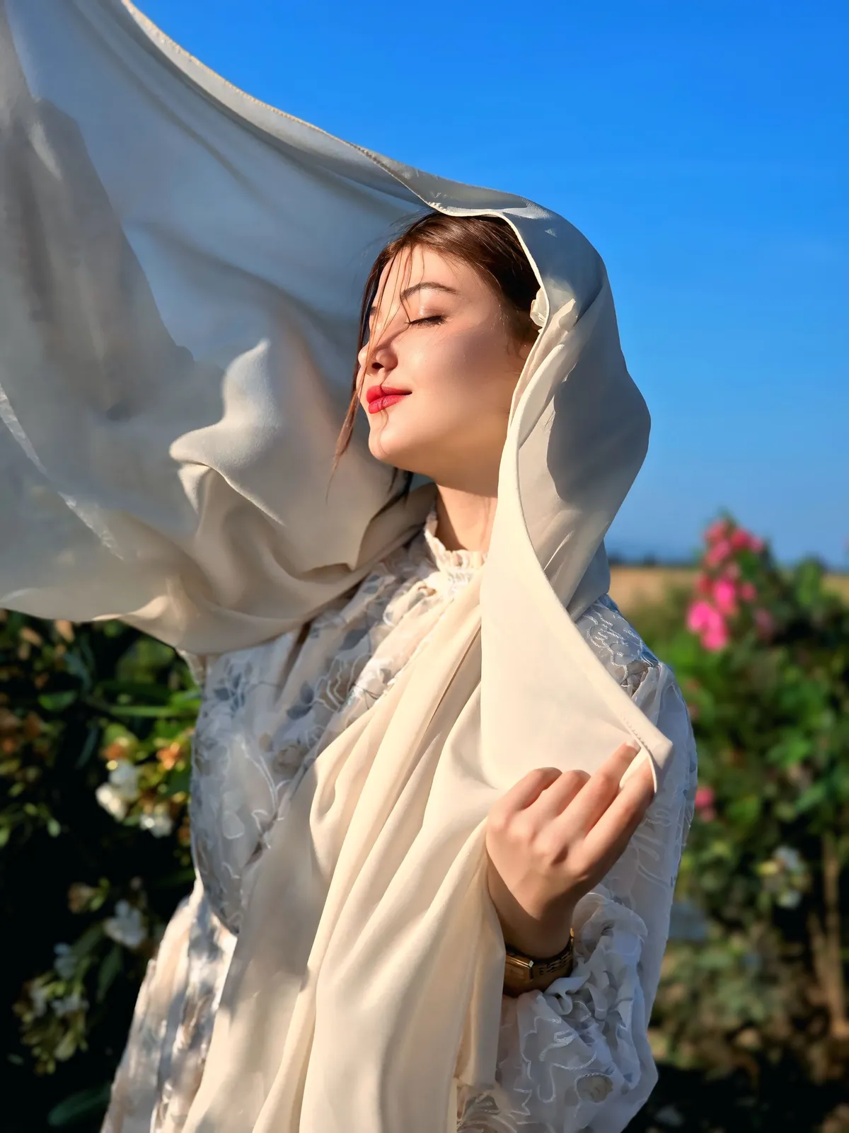 Hijeb Chiffon Lait d’Amande - Blanc cassé